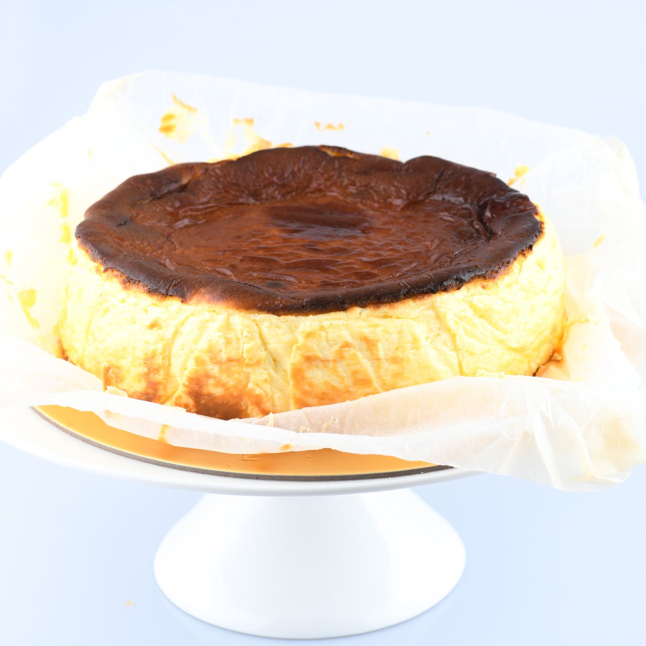 Burnt Cheese Cake | Keto Friendly | Sugar Free | Gluten Free | Low Carb | 12cm | Special Price Rp155.000